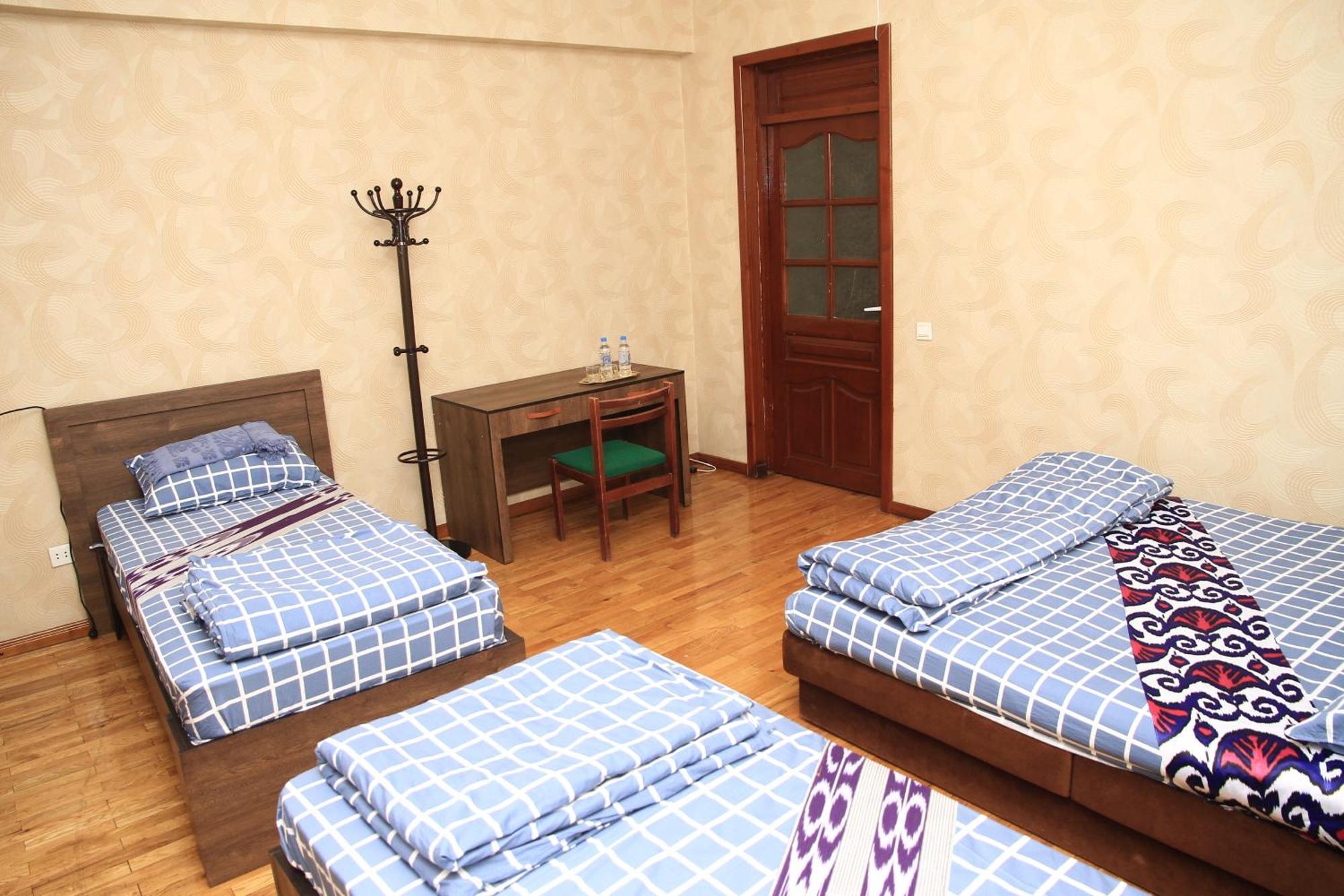 Yellow Hostel Dushanbe Exterior foto