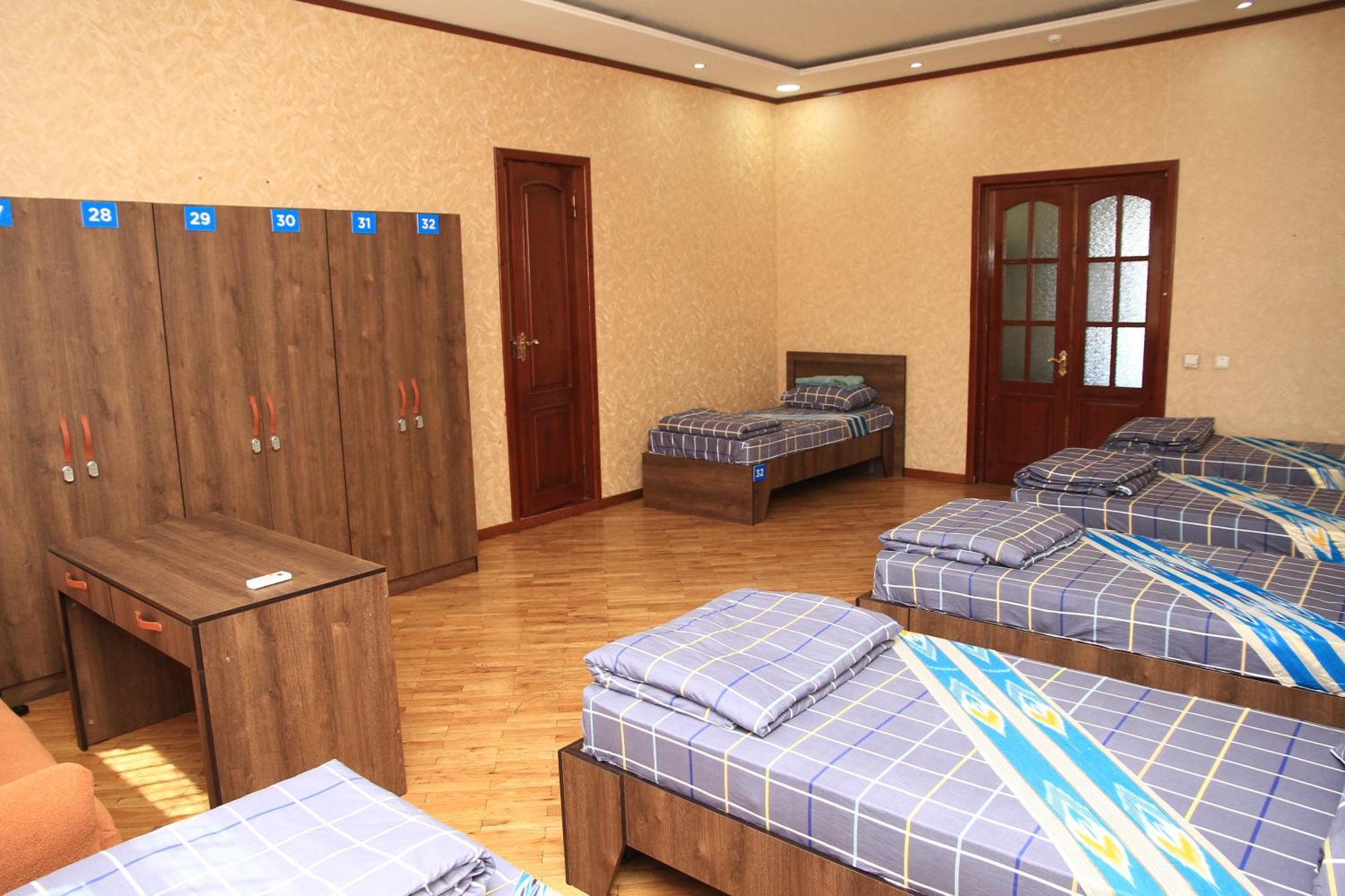 Yellow Hostel Dushanbe Exterior foto