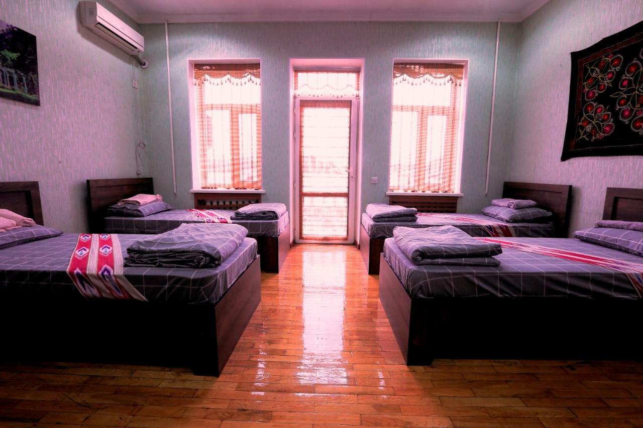 Yellow Hostel Dushanbe Exterior foto