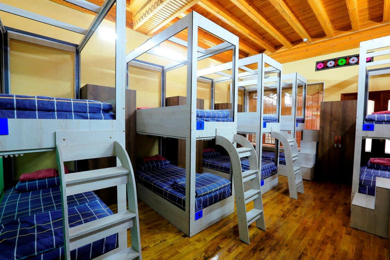 Yellow Hostel Dushanbe Exterior foto