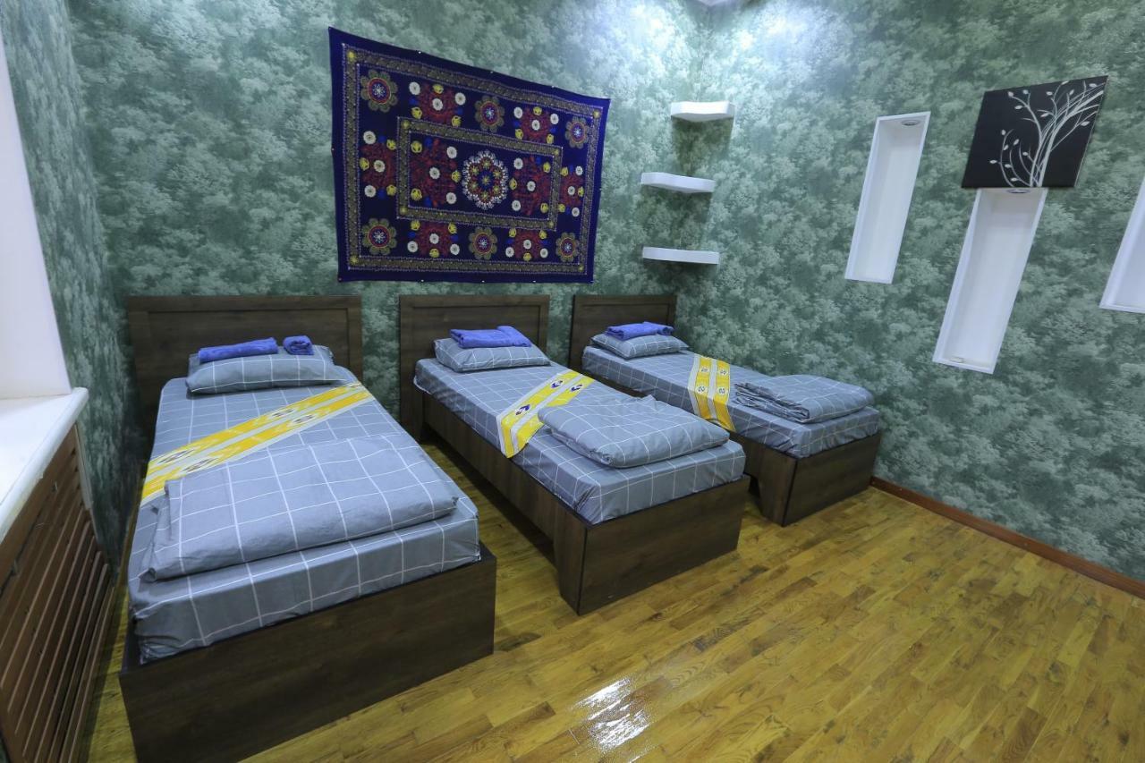 Yellow Hostel Dushanbe Exterior foto